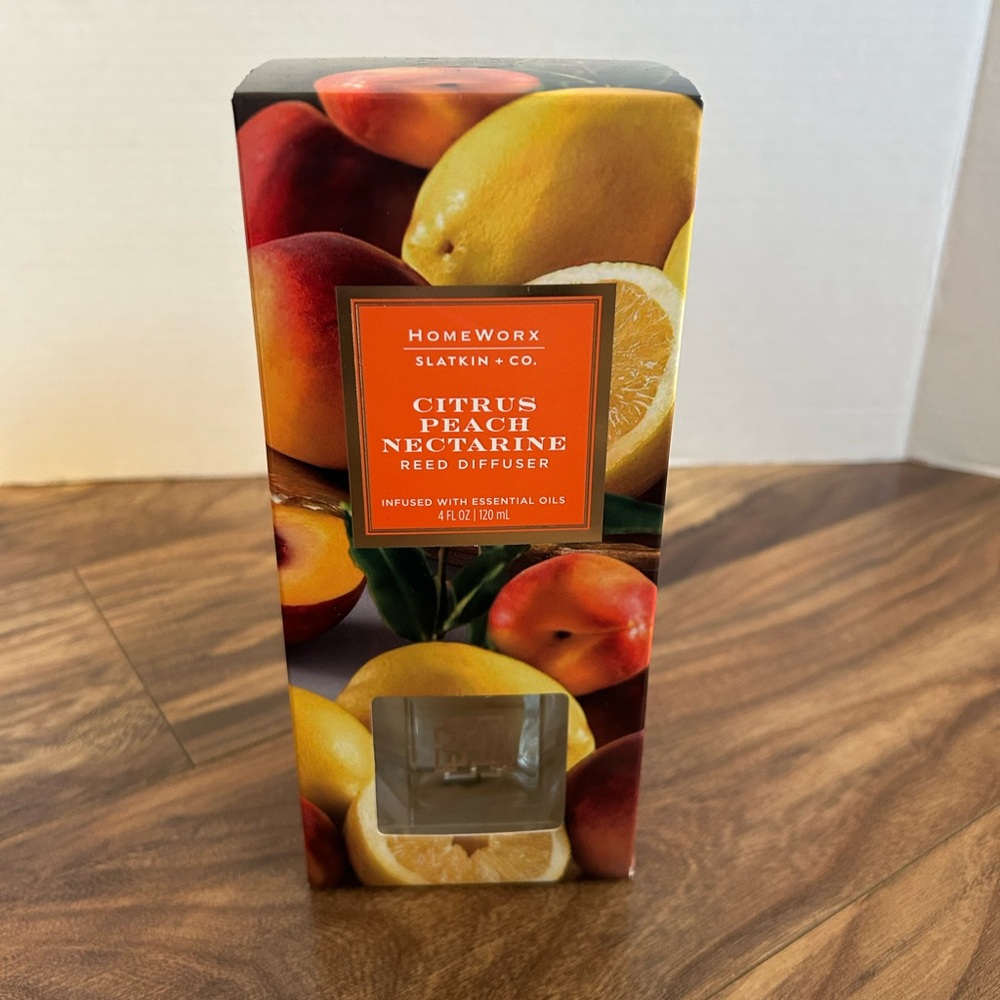HomeWorx Citrus Peach Nectarine Reed Diffuser